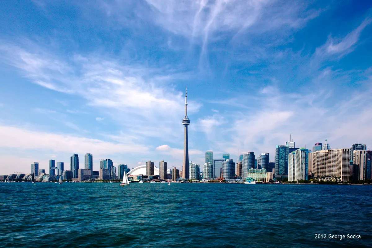Toronto skyline and the CN Tower seen from the harbour